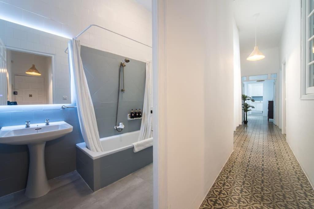 Apartment Mosaic Giralda Séville Extérieur photo